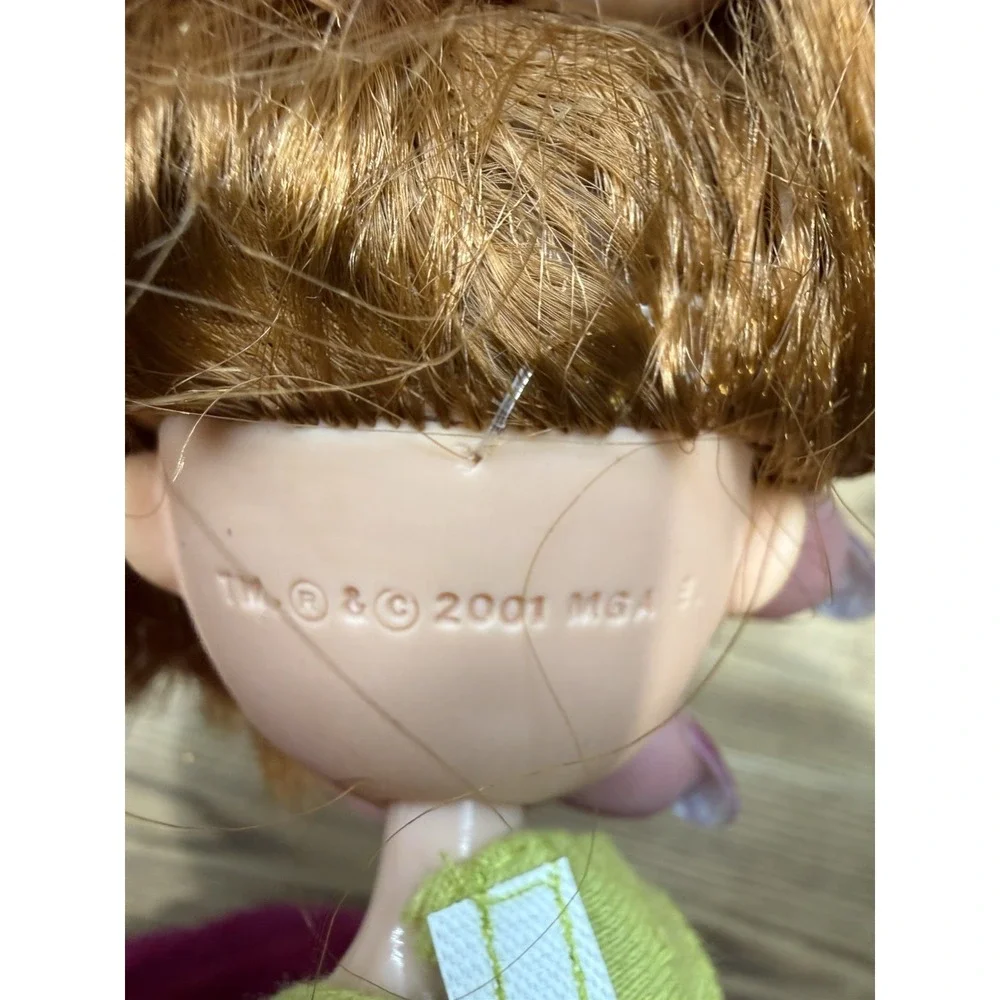 MGA Bratz 2001 MEYGAN Doll Dressed Green Eyes Skirt Halter, Missing‎ Feet